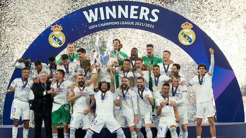 Đội vô địch UEFA champion league nhiều nhất trong lịch sử là Real Madrid với 14 lần